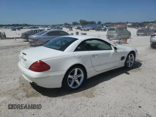 2004 Mercedes-Benz SL 500 z VIN WDBSK75F94F086404, wystawiony jako Copart lot #48960275 z przebiegiem 98 019 mil mil oraz Szkoda całkowita • Salvage title. Historia ofert i sprzedaży dostępna na DreamBid. Obrazek 3.