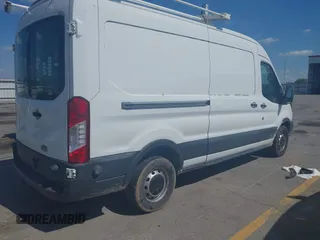 2015 Ford Transit Cargo z VIN 1FTNR2CG1FKB04641, wystawiony jako IAAI lot #42642710 z przebiegiem 136 892 mil mil oraz . Historia ofert i sprzedaży dostępna na DreamBid. Obrazek 4.