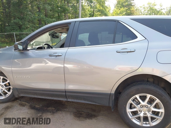 2024 Chevrolet Equinox LT z VIN 3GNAXKEGXRL335002, wystawiony jako IAAI lot #42463640 z przebiegiem 25 682 mil mil oraz . Historia ofert i sprzedaży dostępna na DreamBid. Obrazek 14.