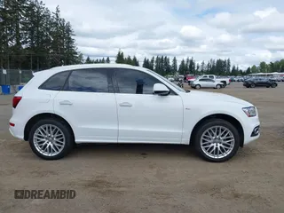 2017 Audi Q5 Premium Plus z VIN WA1M2AFPXHA074239, wystawiony jako IAAI lot #42200424 z przebiegiem 77 540 mil mil oraz . Historia ofert i sprzedaży dostępna na DreamBid. Obrazek 13.