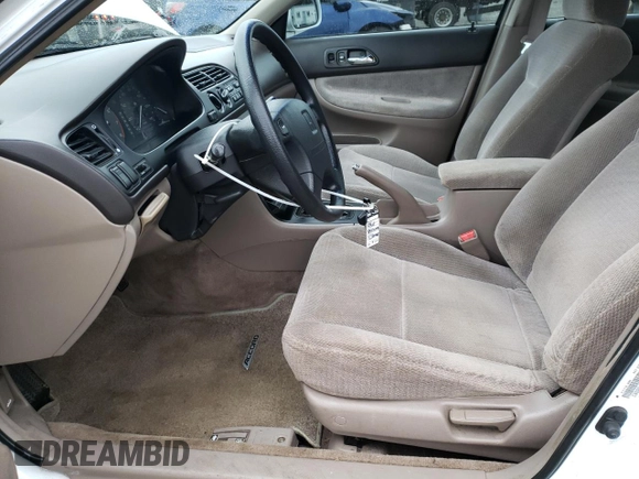 1996 Honda Accord LX with VIN 1HGCD5639TA158062, listed as a Copart auction lot 47434945 with 156,519 mi miles and Salvage Title. Bid and sale history available at DreamBid. Image 7.