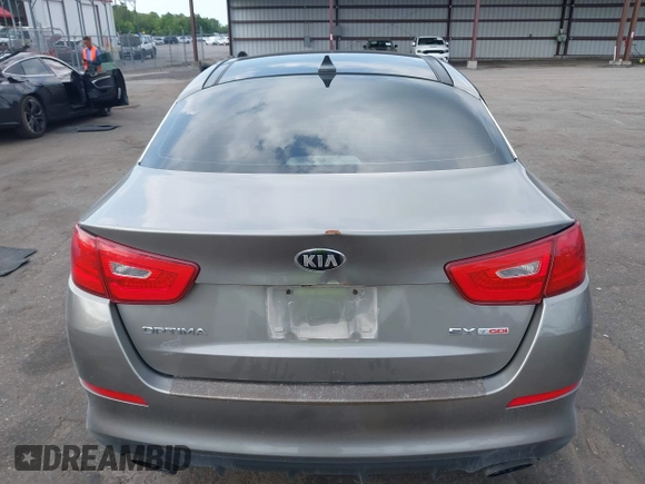 2015 Kia Optima SXL Turbo с VIN 5XXGR4A60FG513223, выставлен на аукционе IAAI как лот 42590539 с пробегом 181 035 миль миль и . История ставок и продаж доступна на DreamBid. Изображение 16.