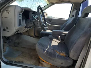 1997 Isuzu Hombre S z VIN 1GGCS1443V8659370, wystawiony jako Copart lot #47503475 z przebiegiem Nie podano mil oraz Szkody całkowita. Historia ofert i sprzedaży dostępna na DreamBid. Obrazek 7.