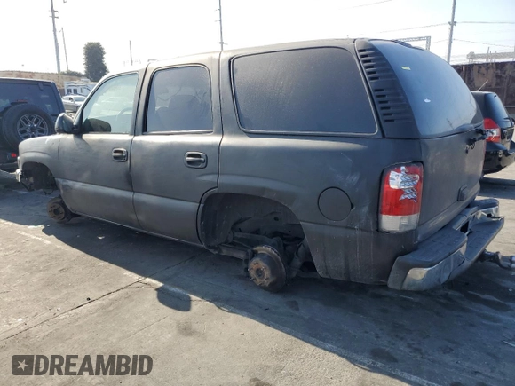 2004 GMC Yukon SLE with VIN 1GKEC13V34J114637, listed as a Copart auction lot 86000424 with 0 mi miles and Salvage Title. Bid and sale history available at carsss.com. Image 2.