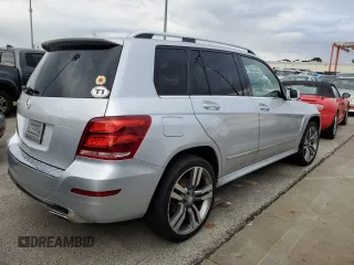 2013 Mercedes-Benz GLK 350 with VIN WDCGG5HB7DG135688, listed as a Copart auction lot 73914164 with Not Provided miles and Salvage Title. Bid and sale history available at DreamBid. Image 3.