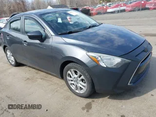 2016 Scion iA with VIN 3MYDLBZV2GY129703, listed as a IAAI auction lot 41787371 with 77,459 mi miles. Bid and sale history available at carsss.com. Image 1.