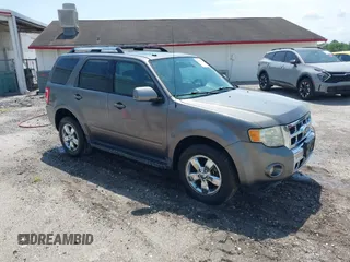 2010 Ford Escape Limited с VIN 1FMCU9EG5AKC61203, выставлен на аукционе IAAI как лот 42334919 с пробегом 184 243 миль миль и . История ставок и продаж доступна на DreamBid. Изображение 1.
