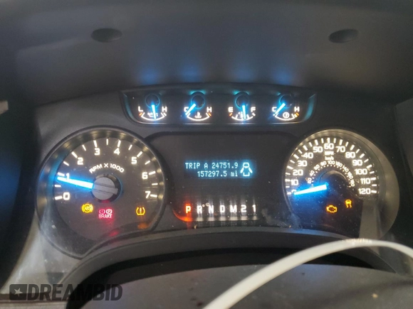 2014 Ford F-150 XL z VIN 1FTFX1EF9EKF52116, wystawiony jako Copart lot #55934075 z przebiegiem 157 297 mil mil oraz Nie do naprawy • Non repairable. Historia ofert i sprzedaży dostępna na DreamBid. Obrazek 9.