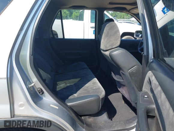 2002 Honda CR-V EX with VIN JHLRD78822C046562, listed as a IAAI auction lot 42752103 with 312,890 mi miles and . Bid and sale history available at DreamBid. Image 8.