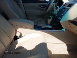 2013 Nissan Altima SV with VIN 1N4BL3AP5DC911951, listed as a IAAI auction lot 42176925 with 172,587 mi miles and . Bid and sale history available at DreamBid. Image 5.