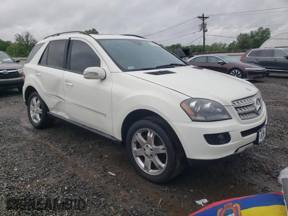 2008 Mercedes-Benz M 350 с VIN 4JGBB86E58A337110, выставлен на аукционе Copart как лот 57589355 с пробегом 178 486 миль миль и Списание • Salvage title. История ставок и продаж доступна на DreamBid. Изображение 4.