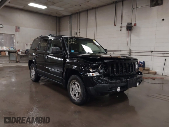 2013 Jeep Patriot Sport z VIN 1C4NJRBB9DD140293, wystawiony jako IAAI lot #42023140 z przebiegiem 84 831 mil mil oraz . Historia ofert i sprzedaży dostępna na DreamBid. Obrazek 1.
