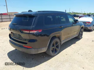 2023 Jeep Grand Cherokee Altitude z VIN 1C4RJKAG6P8829453, wystawiony jako IAAI lot #42433305 z przebiegiem 44 159 mil mil oraz . Historia ofert i sprzedaży dostępna na DreamBid. Obrazek 4.