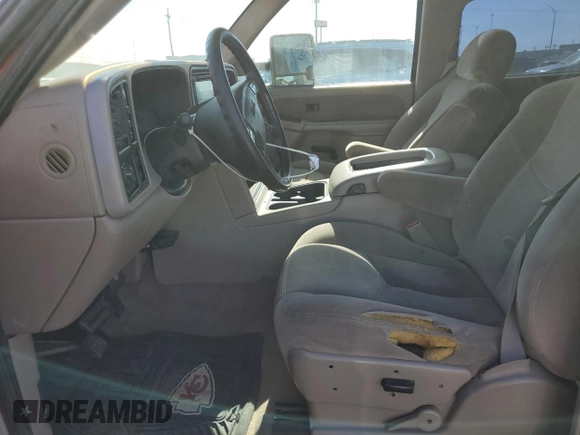 2003 GMC Sierra 2500HD SLT z VIN 1GTHK23193F136478, wystawiony jako Copart lot #56418415 z przebiegiem 323 953 mil mil oraz Szkoda całkowita • Salvage title. Historia ofert i sprzedaży dostępna na DreamBid. Obrazek 7.