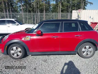 2015 MINI Hardtop 4 Door z VIN WMWXS5C59FT829635, wystawiony jako IAAI lot #42046985 z przebiegiem 171 731 mil mil oraz . Historia ofert i sprzedaży dostępna na DreamBid. Obrazek 15.