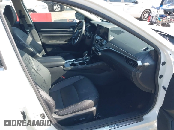 2023 Nissan Altima SL with VIN 1N4BL4EV7PN333570, listed as a IAAI auction lot 41697717 with 16,499 mi miles and . Bid and sale history available at DreamBid. Image 5.