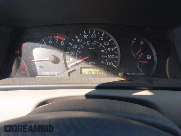 2003 Toyota Corolla CE with VIN 1NXBR32E23Z015648, listed as a IAAI auction lot 42056596 with 287,999 mi miles and . Bid and sale history available at DreamBid. Image 7.