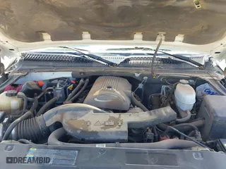 2006 Chevrolet Suburban LS w/1WT with VIN 1GNEC16Z86J168679, listed as a IAAI auction lot 42008170 with 252,444 mi miles. Bid and sale history available at carsss.com. Image 10.