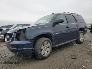 2007 GMC Yukon SLE with VIN 1GKFK13047J162650, listed as a Copart auction lot 44959674 with 167,317 mi miles and Salvage Title. Bid and sale history available at carsss.com. Image 1.