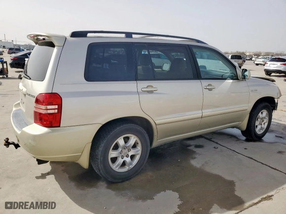 2002 Toyota Highlander with VIN JTEGF21A520070575, listed as a Copart auction lot 48307625 with 116,871 mi miles and Salvage Title. Bid and sale history available at carsss.com. Image 3.