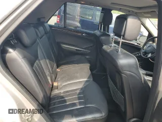 2006 Mercedes-Benz M 500 z VIN 4JGBB75E86A099990, wystawiony jako Copart lot #59701535 z przebiegiem 124 572 mil mil oraz Szkoda całkowita • Salvage title. Historia ofert i sprzedaży dostępna na DreamBid. Obrazek 10.