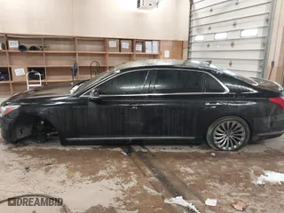 2018 Genesis G90 5.0L Ultimate with VIN KMHG54JH7JU038472, listed as a IAAI auction lot 41300699 with 85,133 mi miles. Bid and sale history available at carsss.com. Image 14.