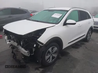 2019 Kia Niro LX with VIN KNDCB3LC3K5317579, listed as a IAAI auction lot 41670409 with 56,143 mi miles. Bid and sale history available at carsss.com. Image 17.