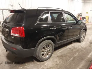 2011 Kia Sorento EX with VIN 5XYKUDA26BG079014, listed as a IAAI auction lot 41636083 with 137,957 mi miles. Bid and sale history available at carsss.com. Image 4.