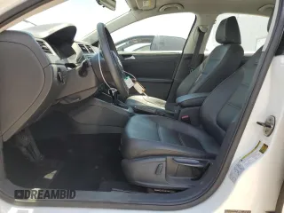 2014 Volkswagen Jetta SE с VIN 3VWD17AJ2EM420195, выставлен на аукционе Copart как лот 62750875 с пробегом 154 195 миль миль и Списание • Salvage title. История ставок и продаж доступна на DreamBid. Изображение 7.