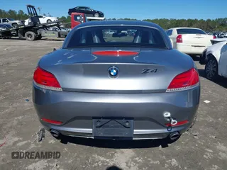 2011 BMW Z4 sDrive35i with VIN WBALM7C59BE382730, listed as a IAAI auction lot 41610401 with 113,375 mi miles. Bid and sale history available at carsss.com. Image 16.
