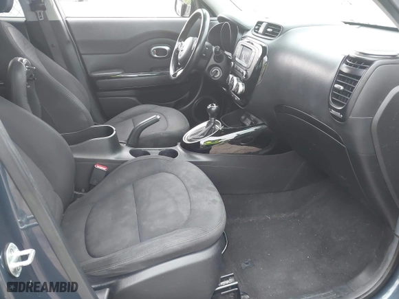 2015 Kia Soul ! with VIN KNDJX3A53F7187391, listed as a IAAI auction lot 41688836 with 138,637 mi miles. Bid and sale history available at carsss.com. Image 5.