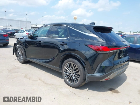 2024 Lexus RX 450h+ Luxury z VIN JTJCJMGA2R2011919, wystawiony jako IAAI lot #42341635 z przebiegiem 28 688 mil mil oraz . Historia ofert i sprzedaży dostępna na DreamBid. Obrazek 3.