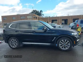 2019 BMW X3 sDrive30i z VIN 5UXTR7C55KLR49224, wystawiony jako IAAI lot #41570006 z przebiegiem 41 687 mil mil oraz . Historia ofert i sprzedaży dostępna na DreamBid. Obrazek 14.