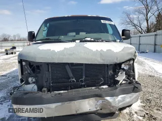 2004 GMC Savana with VIN 1GJHG39U641221276, listed as a Copart auction lot 45674535 with 278,653 mi miles and Salvage Title. Bid and sale history available at carsss.com. Image 5.