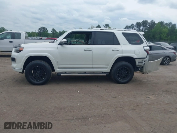 2014 Toyota 4Runner Limited with VIN JTEBU5JR4E5185764, listed as a IAAI auction lot 42117308 with 199,477 mi miles. Bid and sale history available at carsss.com. Image 14.