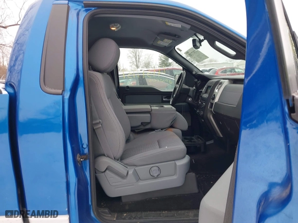 2014 Ford F-150 XL with VIN 1FTMF1CM4EKE36883, listed as a IAAI auction lot 41317737 with 50,667 mi miles. Bid and sale history available at carsss.com. Image 5.