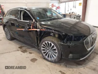 2019 Audi e-tron Prestige with VIN WA1VABGE1KB008769, listed as a IAAI auction lot 41412414 with 41,072 mi miles and . Bid and sale history available at DreamBid. Image 6.