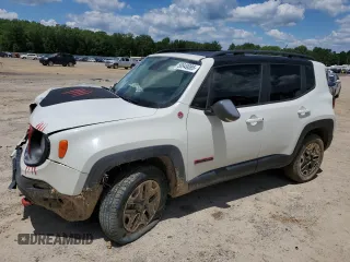 2017 Jeep Renegade Trailhawk with VIN ZACCJBCB6HPE48977, listed as a Copart auction lot 58949085 with 113,549 mi miles and Salvage title. Bid and sale history available at DreamBid. Image 1.