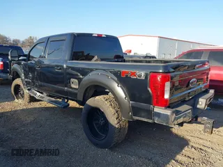 2018 Ford Super Duty F-250 SRW XL with VIN 1FT7W2BT7JEB26098, listed as a IAAI auction lot 41429463 with 160,396 mi miles. Bid and sale history available at carsss.com. Image 3.
