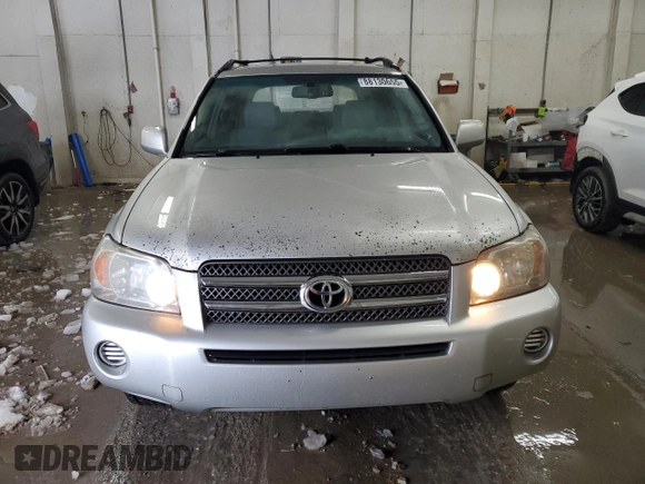 2007 Toyota Highlander Hybrid with VIN JTEGW21A870017652, listed as a Copart auction lot 88130655 with 132,181 mi miles and Salvage Title. Bid and sale history available at carsss.com. Image 5.