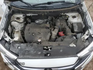 2018 Mitsubishi Outlander ES z VIN JA4AR3AU1JZ019712, wystawiony jako Copart lot #54940985 z przebiegiem 77 778 mil mil oraz Szkoda całkowita • Salvage title. Historia ofert i sprzedaży dostępna na DreamBid. Obrazek 12.