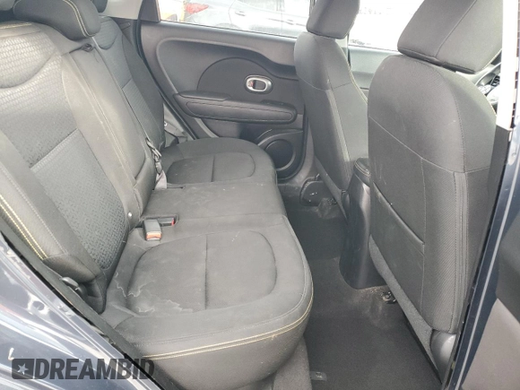 2016 Kia Soul + z VIN KNDJP3A56G7269259, wystawiony jako Copart lot #55522165 z przebiegiem 189 937 mil mil oraz Szkoda całkowita • Salvage title. Historia ofert i sprzedaży dostępna na DreamBid. Obrazek 10.