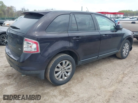 2007 Ford Edge SEL PLUS with VIN 2FMDK39C27BB33633, listed as a IAAI auction lot 42006113 with 218,462 mi miles. Bid and sale history available at carsss.com. Image 4.