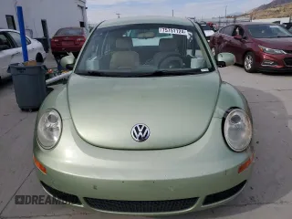 2007 Volkswagen New Beetle Coupe with VIN 3VWPW31C37M502934, listed as a Copart auction lot 75751124 with 108,627 mi miles and Salvage Title. Bid and sale history available at carsss.com. Image 5.