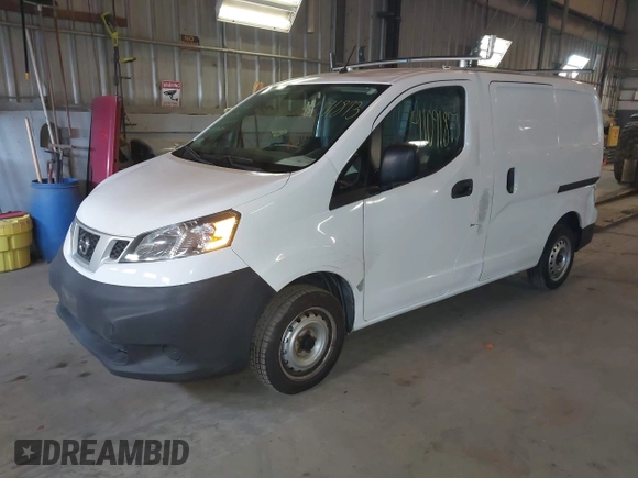 2015 Nissan NV200 S z VIN 3N6CM0KN0FK696271, wystawiony jako IAAI lot #41091873 z przebiegiem 89 652 mil mil oraz . Historia ofert i sprzedaży dostępna na DreamBid. Obrazek 19.