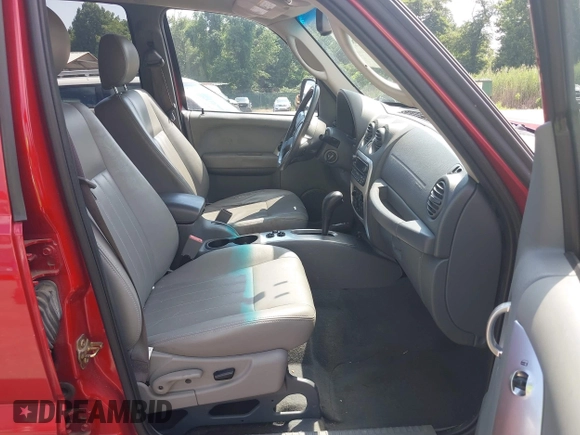 2006 Jeep Liberty Limited with VIN 1J8GL58K76W192833, listed as a IAAI auction lot 42683348 with 174,949 mi miles and . Bid and sale history available at DreamBid. Image 5.