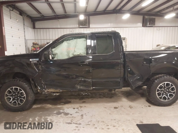 2021 Ford F-150 XL z VIN 1FTEX1EP3MFA35907, wystawiony jako IAAI lot #42336527 z przebiegiem 54 872 mil mil oraz . Historia ofert i sprzedaży dostępna na DreamBid. Obrazek 6.