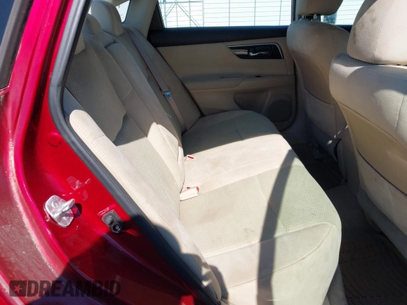 2014 Nissan Altima 2.5 S with VIN 1N4AL3AP2EC165035, listed as a IAAI auction lot 42188782 with 228,307 mi miles. Bid and sale history available at carsss.com. Image 8.
