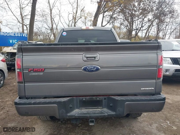 2014 Ford F-150 XL with VIN 1FTFW1EF1EKD16823, listed as a IAAI auction lot 40895020 with 133,901 mi miles. Bid and sale history available at carsss.com. Image 16.