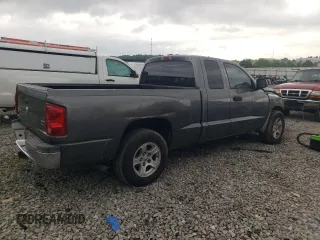 2005 Dodge Dakota SLT with VIN 1D7HE42N65S160583, listed as a Copart auction lot 61182565 with 277,936 mi miles and Salvage title. Bid and sale history available at DreamBid. Image 3.